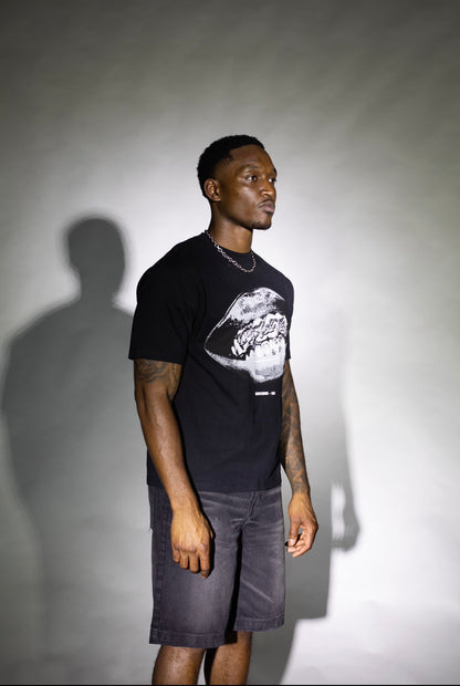 CONCRETE GRAPHIC TEE (BLACK)
